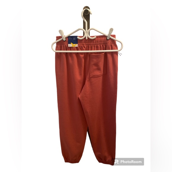 Old Navy - Picture 4 of 5